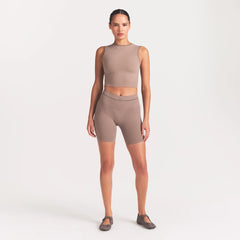 NikeSKIMS RIBBED SEAMLESS 5" BIKER SHORT | DRIFTWOOD