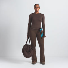 NikeSKIMS MATTE SLIM FLARE LEGGING | DARK SEPIA