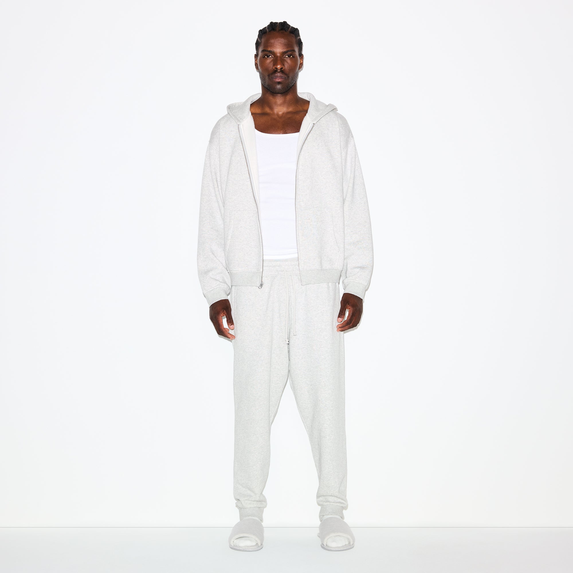 FLEECE LOUNGE MENS TAPERED JOGGER | LIGHT HEATHER GREY