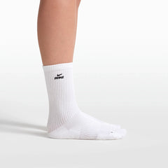 NikeSKIMS ACCESSORIES DRI-FIT™ PILATES CREW SOCK | SNOW