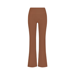 NikeSKIMS MATTE SLIM FLARE LEGGING | CAROB BROWN