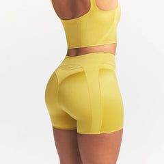 NikeSKIMS SATIN SHINE PANELED 5” BIKER SHORT | CITRINE