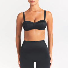 NikeSKIMS SATIN SHINE PANELED PICOT BRA | OBSIDIAN