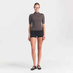 NikeSKIMS WEIGHTLESS LAYERS MOCK NECK SHORT SLEEVE T-SHIRT | BOULDER