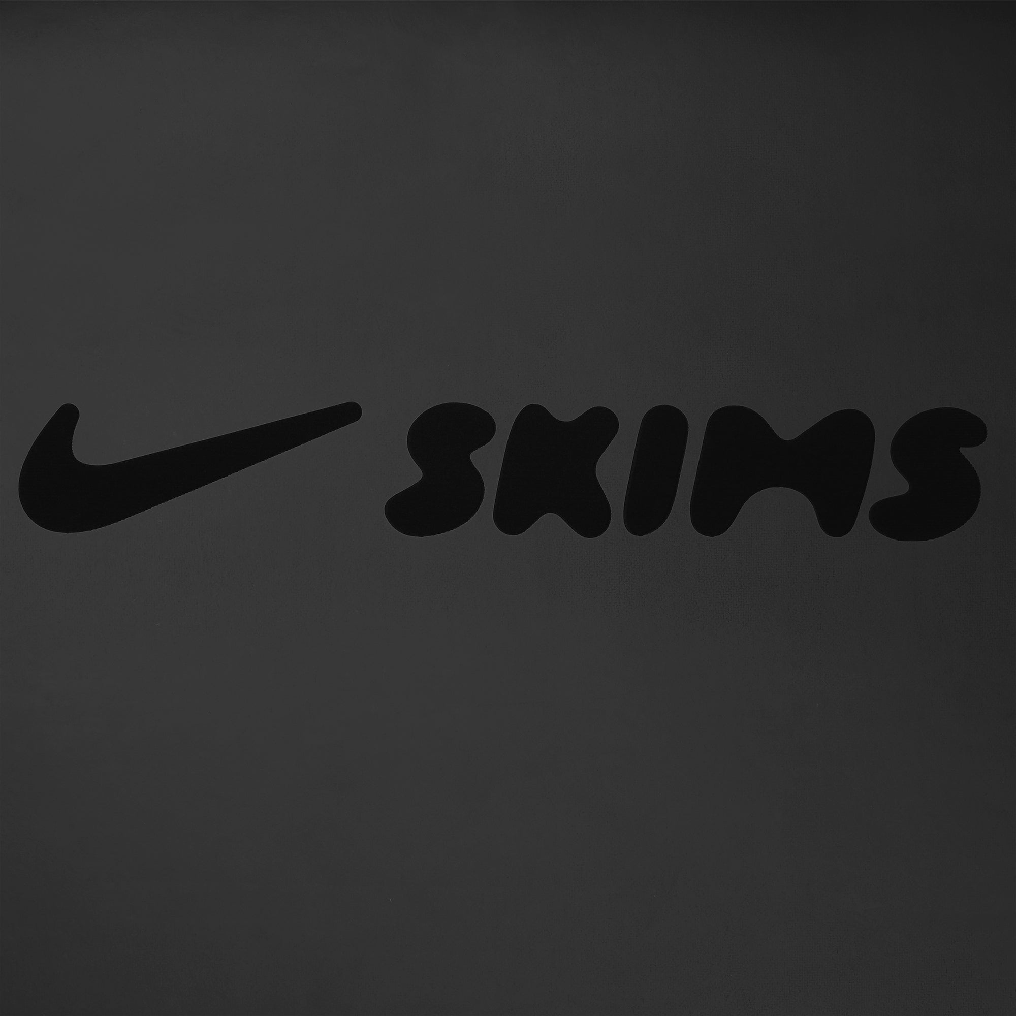 NikeSKIMS ACCESSORIES YOGA MAT | OBSIDIAN