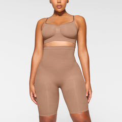 SEAMLESS SCULPT HIGH-WAISTED ABOVE THE KNEE SHORT | SIENNA