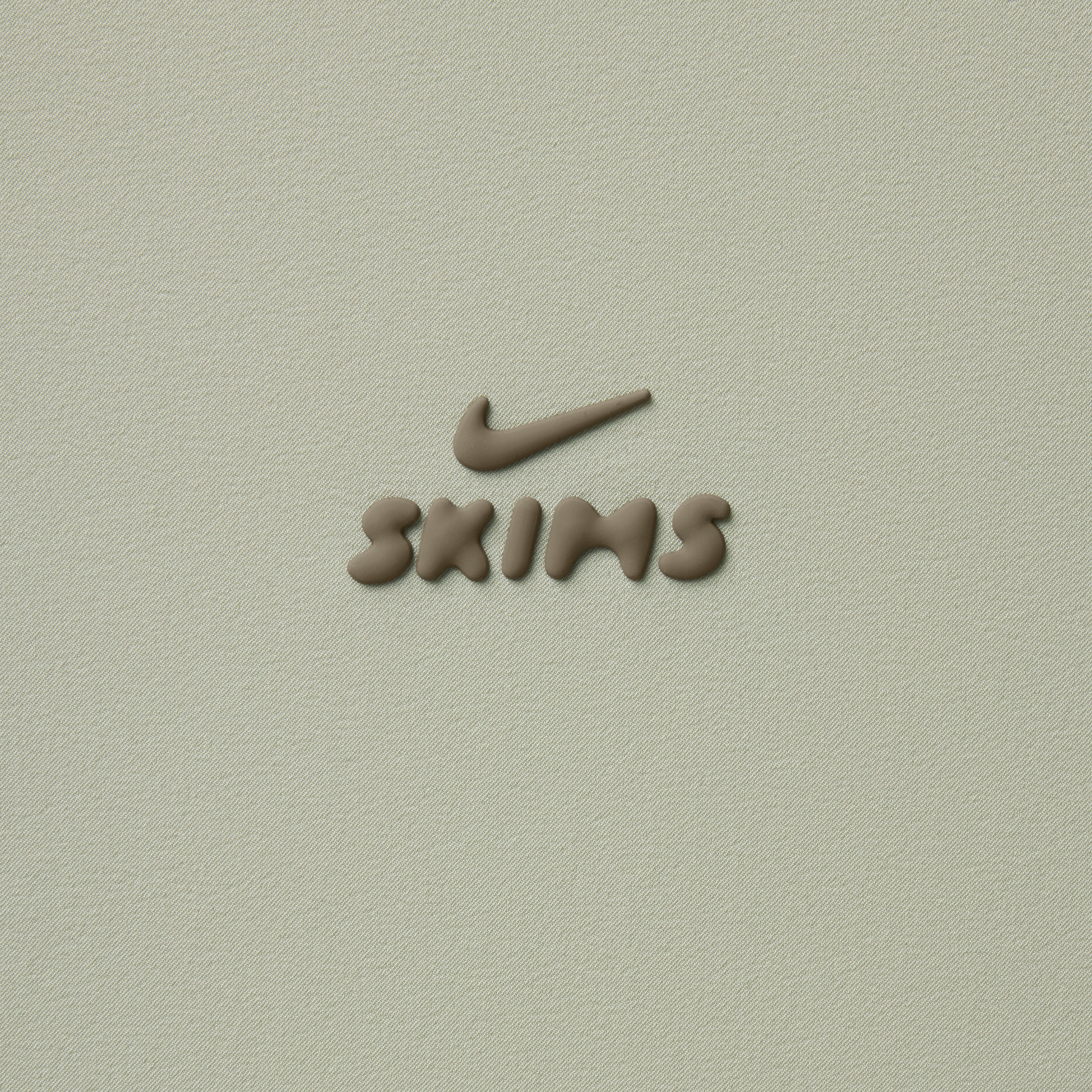 NikeSKIMS STRETCH NYLON SKORT | TALC